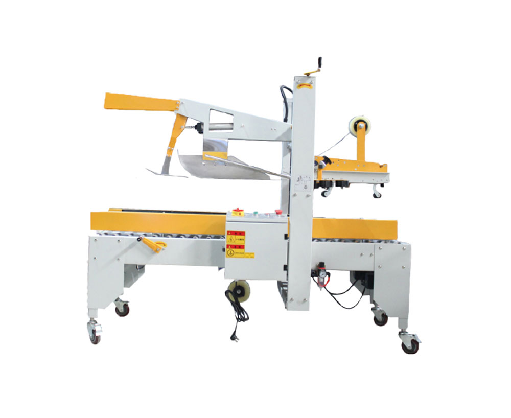 Automatic folding and sealing machine